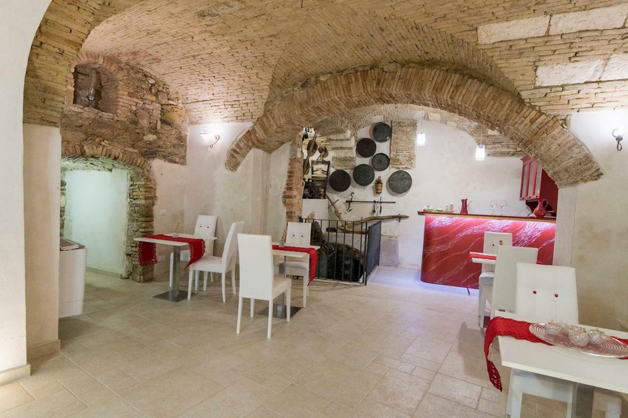 Residenza La Nivera Miglionico Kültér fotó