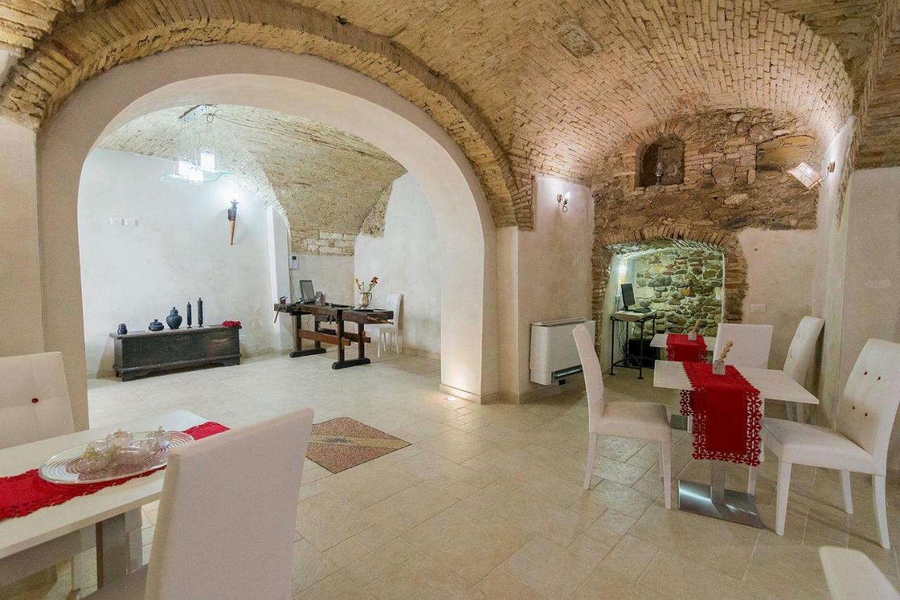 Residenza La Nivera Miglionico Kültér fotó